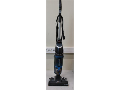 SALE OUT. Bissell Vac&Steam Steam Cleaner,NO ORIGINAL PACKAGING, SCRATCHES, MISSING INSTRUKCION MANUAL,MISSING ACCESSORIES | Vac