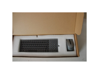 SALE OUT. | Dell | Keyboard and Mouse | KM7120W | Wireless | 2.4 GHz, Bluetooth 5.0 | Batteries included | US | REFURBISHED | Bl